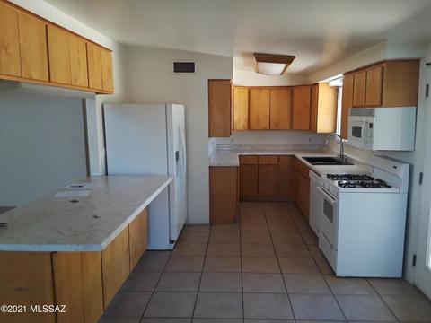 5237 E 21st St, Tucson, AZ 85711 photo 4