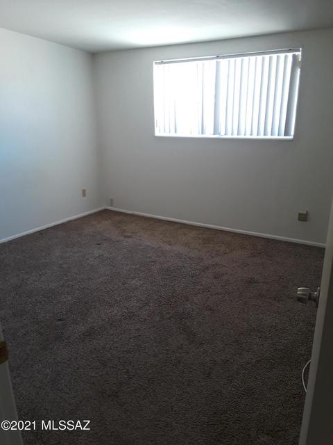 5237 E 21st St, Tucson, AZ 85711 photo 13