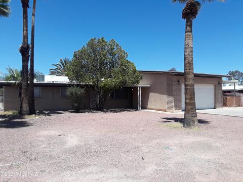 5237 E 21st St, Tucson, AZ 85711 photo 2