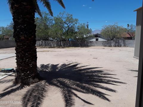 5237 E 21st St, Tucson, AZ 85711 photo 16