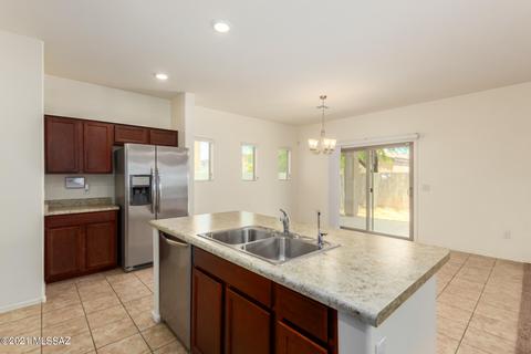 6550 E Brushback Loop, Tucson, AZ 85756 photo 8