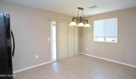 5240 E Desert Straw Ln, Tucson, AZ 85756 photo 18