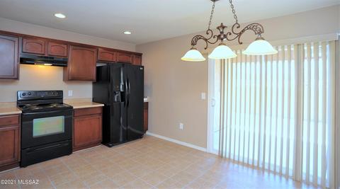 5240 E Desert Straw Ln, Tucson, AZ 85756 photo 13