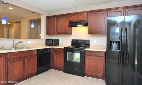 5240 E Desert Straw Ln, Tucson, AZ 85756 photo 3