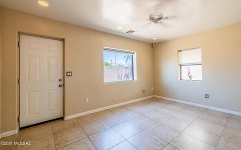 1444 E Grant Rd, Tucson, AZ 85719 photo 3