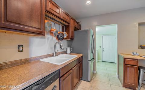 1444 E Grant Rd, Tucson, AZ 85719 photo 10