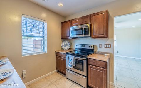 1444 E Grant Rd, Tucson, AZ 85719 photo 8