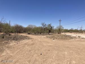 2900 E Summit St, Tucson, AZ 85756 photo 4