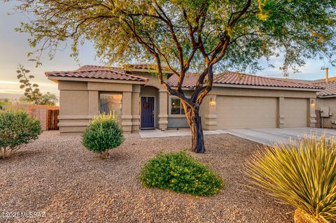 7446 W Ruby Chip Dr, Tucson, AZ 85743 photo 2