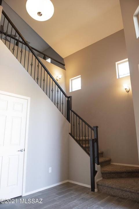 8828 E Abrams Loop, Tucson, AZ 85710 photo 5