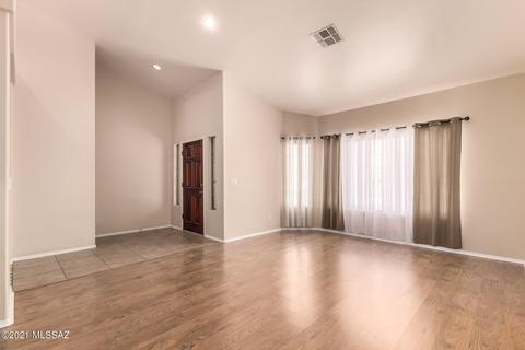 10648 E Barclay Park Loop, Tucson, AZ 85748 photo 4