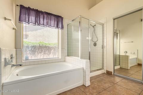 10648 E Barclay Park Loop, Tucson, AZ 85748 photo 17