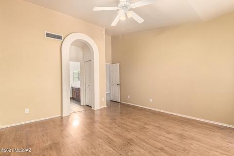 10648 E Barclay Park Loop, Tucson, AZ 85748 photo 15