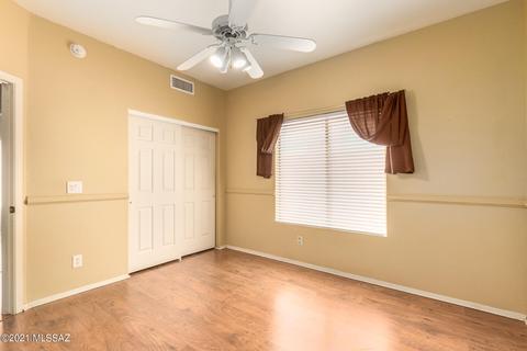 10648 E Barclay Park Loop, Tucson, AZ 85748 photo 19