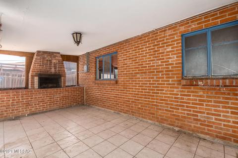 3933 E Hampton Pl, Tucson, AZ 85712 photo 32