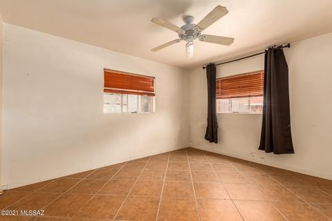 3933 E Hampton Pl, Tucson, AZ 85712 photo 25