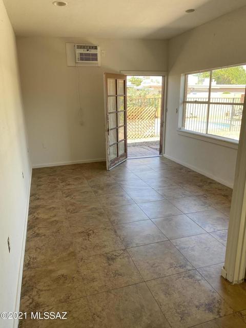 3166 E 25th St, Tucson, AZ 85713 photo 17