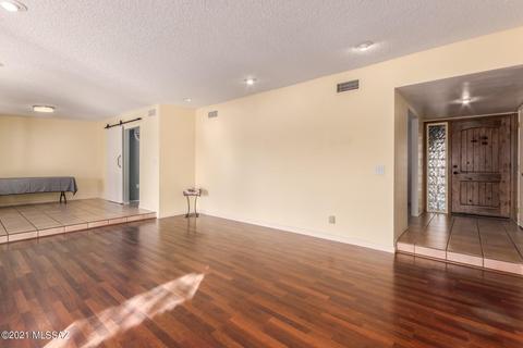 9221 E Indio Pl, Tucson, AZ 85749 photo 9
