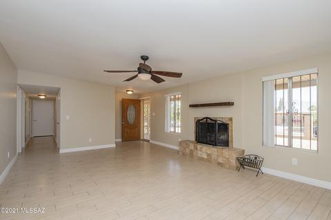 9072 E Holmes St, Tucson, AZ 85710 photo 5