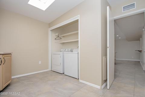 9072 E Holmes St, Tucson, AZ 85710 photo 13