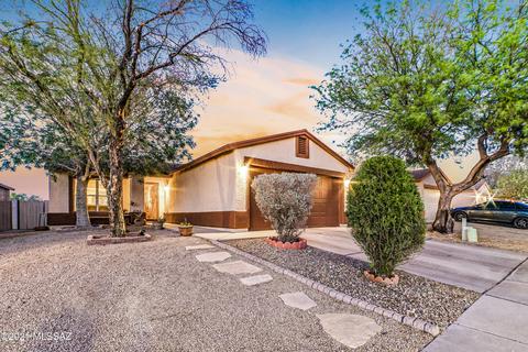 2795 E Liverpool Dr, Tucson, AZ 85706 photo 4