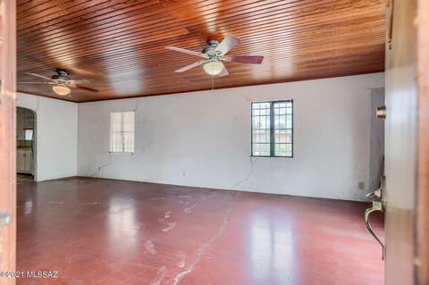 4866 E 3rd St, Tucson, AZ 85711 photo 5