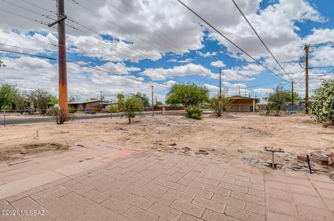 4866 E 3rd St, Tucson, AZ 85711 photo 18