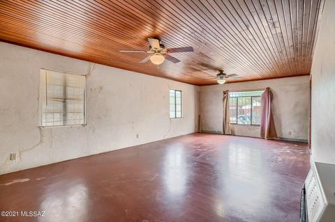 4866 E 3rd St, Tucson, AZ 85711 photo 7