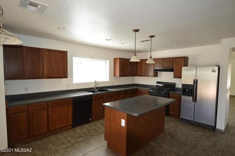 5929 E Cedarbird Dr, Tucson, AZ 85756 photo 4