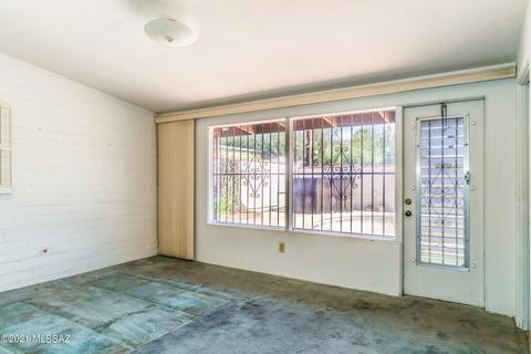 5512 E 7th St, Tucson, AZ 85711 photo 8
