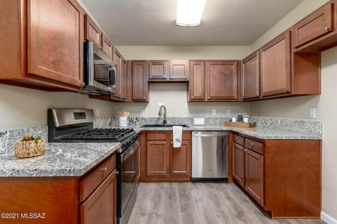 3032 E 18th St, Tucson, AZ 85716 photo 9