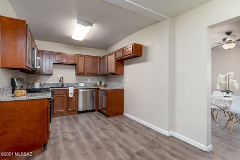 3032 E 18th St, Tucson, AZ 85716 photo 8