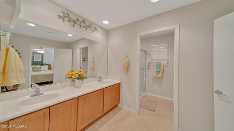 10561 E Singing Canyon Dr, Tucson, AZ 85747 photo 22