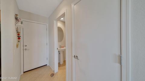 10561 E Singing Canyon Dr, Tucson, AZ 85747 photo 9