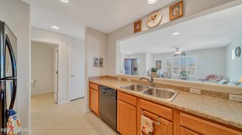 10561 E Singing Canyon Dr, Tucson, AZ 85747 photo 12