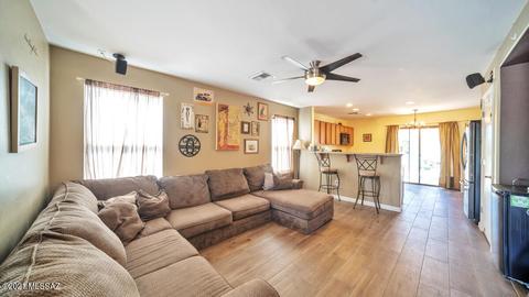 6946 S Blueeyes Dr, Tucson, AZ 85756 photo 2