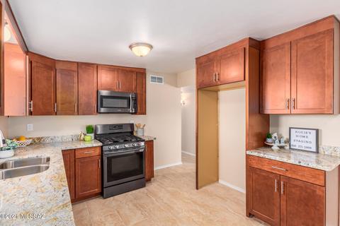 2938 E 24th St, Tucson, AZ 85713 photo 12