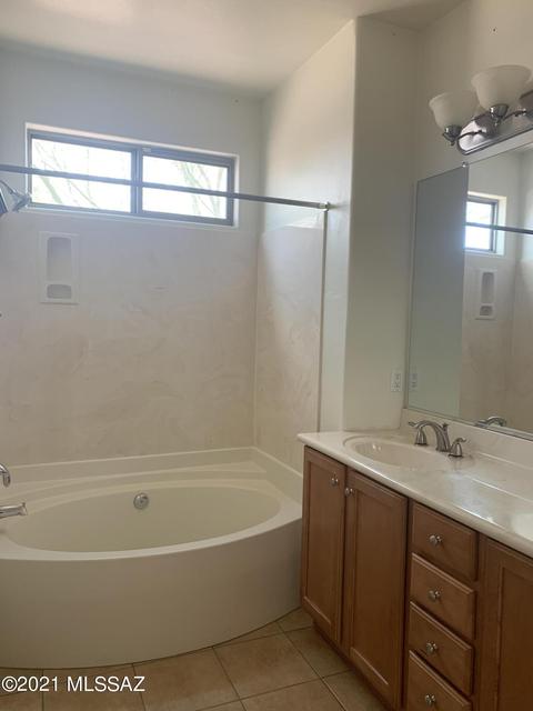 6609 E Wrigley Way, Tucson, AZ 85756 photo 12