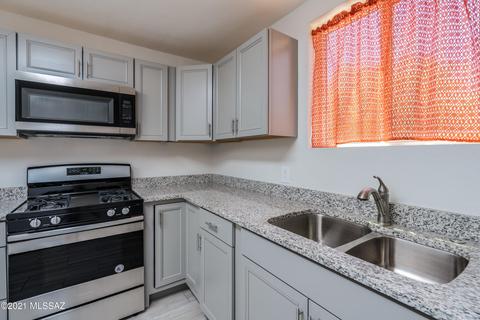 4020 E Montecito St, Tucson, AZ 85711 photo 14