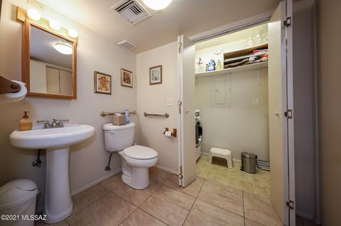 7902 E Hayne Pl, Tucson, AZ 85710 photo 15