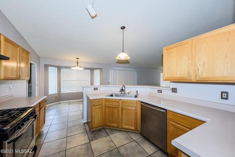 9811 E Bennett Dr, Tucson, AZ 85747 photo 11