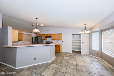 9811 E Bennett Dr, Tucson, AZ 85747 photo 8
