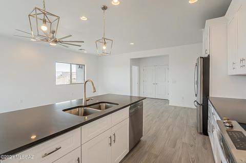 3295 E Shade Rock Pl, Vail, AZ 85641 photo 16
