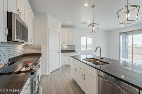 3295 E Shade Rock Pl, Vail, AZ 85641 photo 12