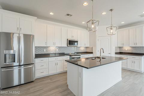 3295 E Shade Rock Pl, Vail, AZ 85641 photo 11