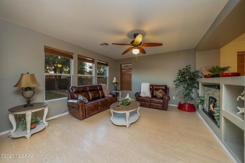 7004 S Catchfly Ct, Tucson, AZ 85756 photo 4