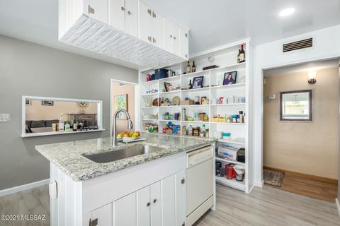 5457 E 8th St, Tucson, AZ 85711 photo 9