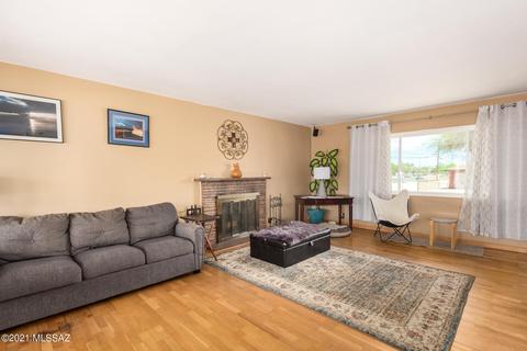5457 E 8th St, Tucson, AZ 85711 photo 3