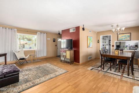 5457 E 8th St, Tucson, AZ 85711 photo 4