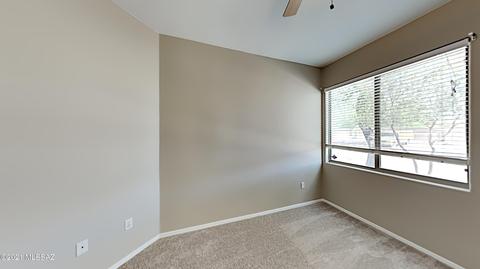 8401 W Benidorm Loop, Tucson, AZ 85757 photo 11